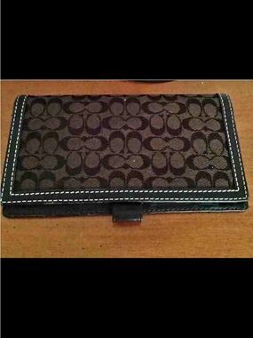 ✨Coach Vintage Y2K Signature Jacquard Checkbook Wallet EUC✨